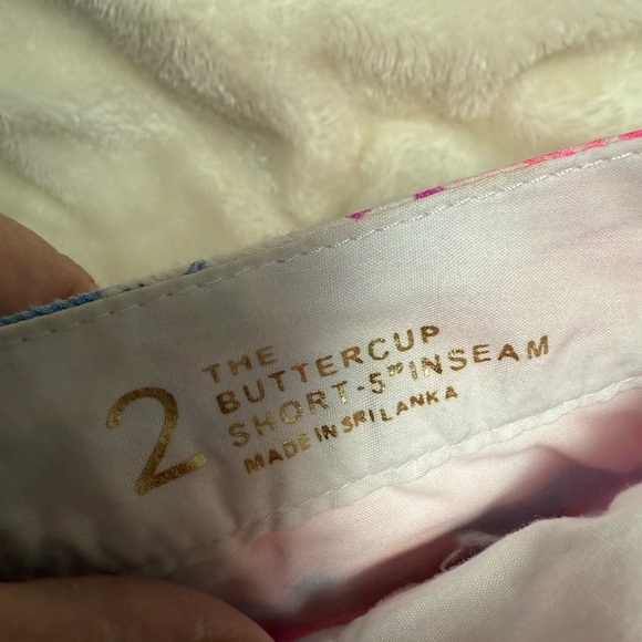 Lilly Pulitzer Buttercup 5” Scallop Shorts Size 2 Bohemian Beach - Picture 2 of 7